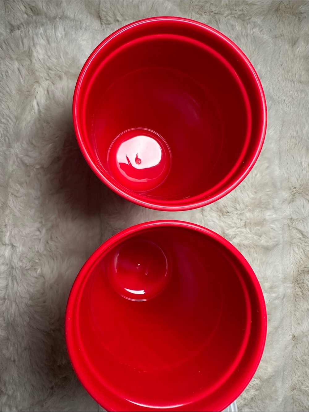 Starbucks Red and White Holiday Reusable Cup - Picture 2 of 6